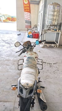 دراجه للبيع.لاستفسار اتصل على 07855382944