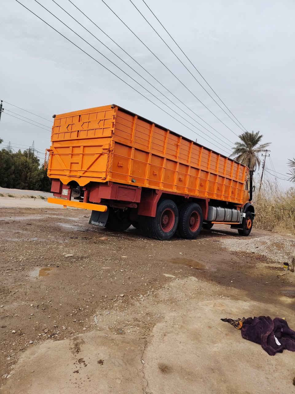 اقجم  للبيع م81 كير 90 عادي شاصي بلادي طويل قماره تبخير قليل كلش محرك لا تبخير ولا صرف بعد اكو غير هاي مواصفات هذا رقمي واني خادم *********** ماسنجر موجود 
. واتساب موجود اسيا ***********
