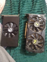 كروت عدد ثنين فحم RX580.    8g  السعر 50  واتساب 07754964872