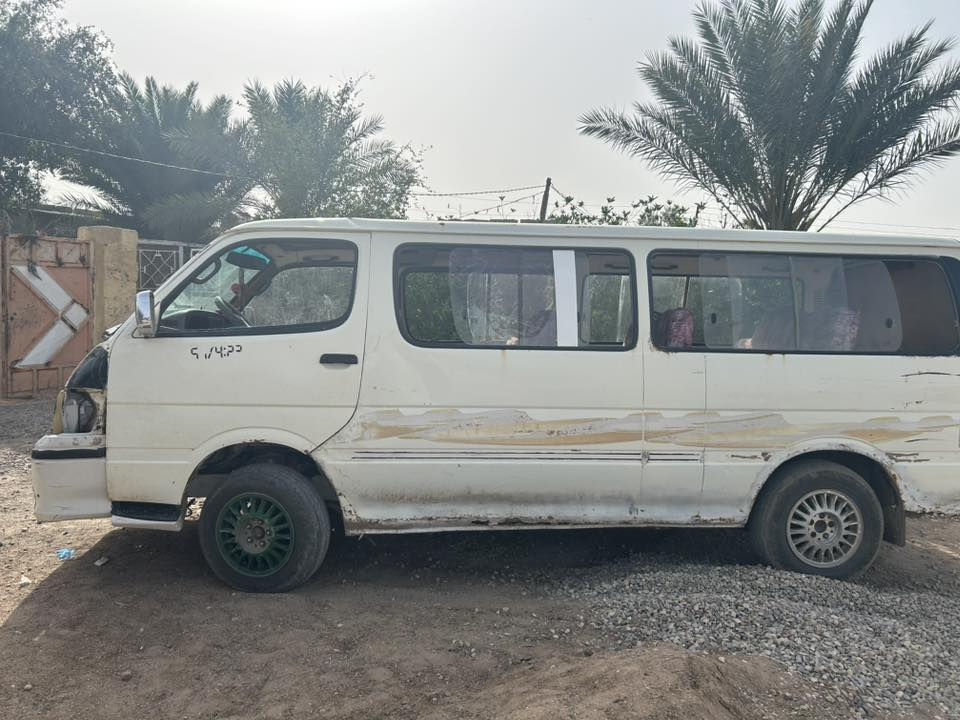كريت ويل باص 14راكب رقم دياله احمر مطلوبه 400الف فقط تحويل سنويه كارتونيه مديل 9 سعر18 وبيها مجال بصيط ***********
