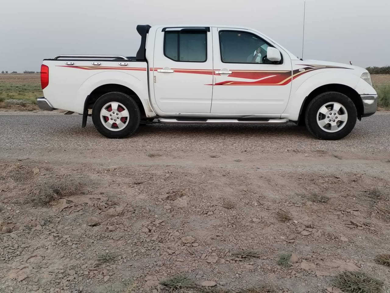 سلام عليكم البيع 
نيفاره موديل 2011فول موصفات L
وتماتيك 
السعر 110وبيها مجال 
ماشيه قليله مكفوله كفاله عامه من ااصبغ والتبديل والبارد سياره مال جناي تبريد حداديه تايرات مكينه مكفوله مامفتوحه كلها علا البلادشرط الفحص رقم ذي قار مشروع وطني سياره كلها علا البلاد شركه مكاني ذي قار الغراف 
رقمي ***********
