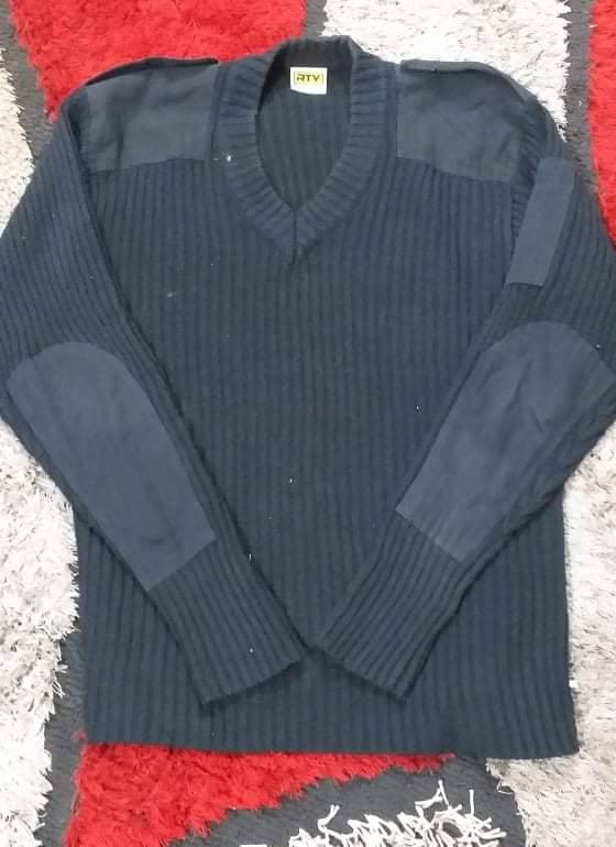 جيرسي عسكري قديم بغداد مدينة الصدر توصيل ماعندي ***********
