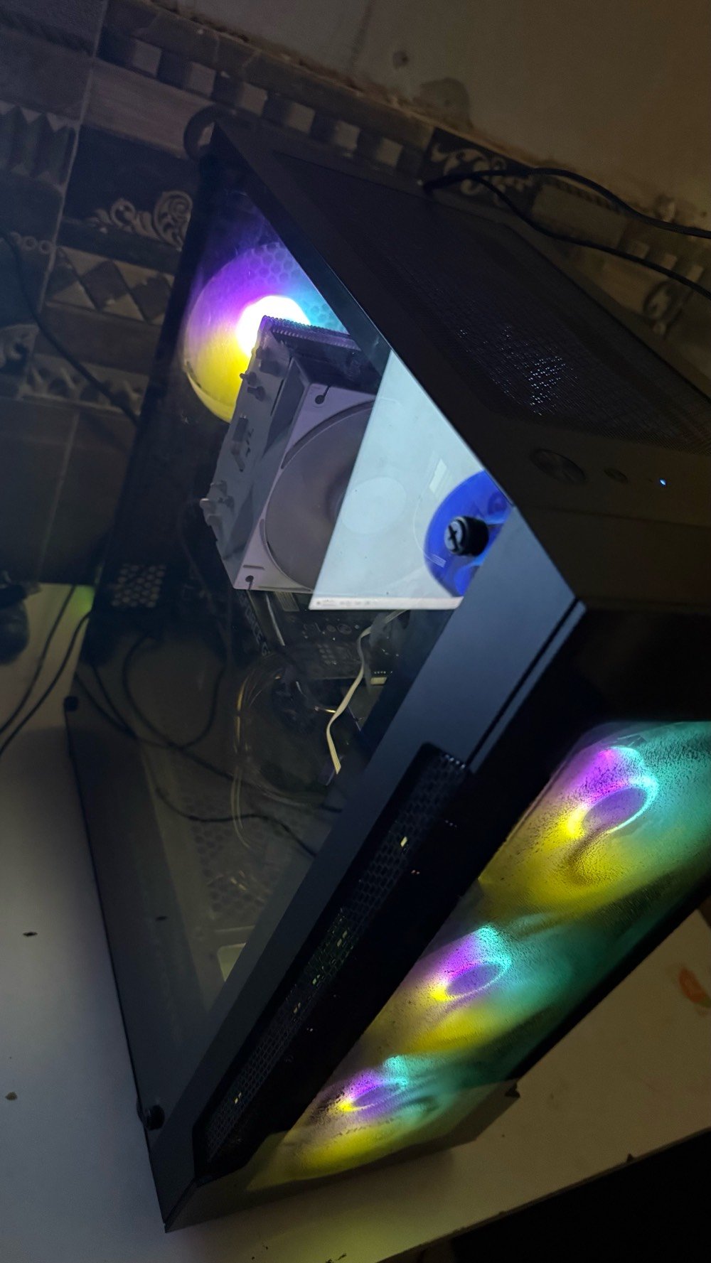 السلام عليكم ، تجميعة للبيع مستعجل

‼️‼️‼️ لا يوجد توصيل ‼️‼️‼️ 

ومكاني بابل 



I5 10400f 

GTX 1660 TI

Asus H510M-K

RAM DDR4 16GB 3200

Power Supply 500W

FAN CPU DEEP COOL AG400 ARGB WHITE

SSD 128GB

Case RGB



التجميعة قفل٤٥٠ الف 

‼️‼️‼️ لا يوجد توصيل ‼️‼️‼️

افحص واخذ الحاسبة  كل القطع شغالة وممصلح بيها اي شي ضمان تفحصها بايدك وتاخذها

متوفر ماسنجر+واتساب 

***********