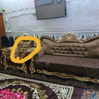 كنب ملكي • بيع مستعجل • ضرر بسيط