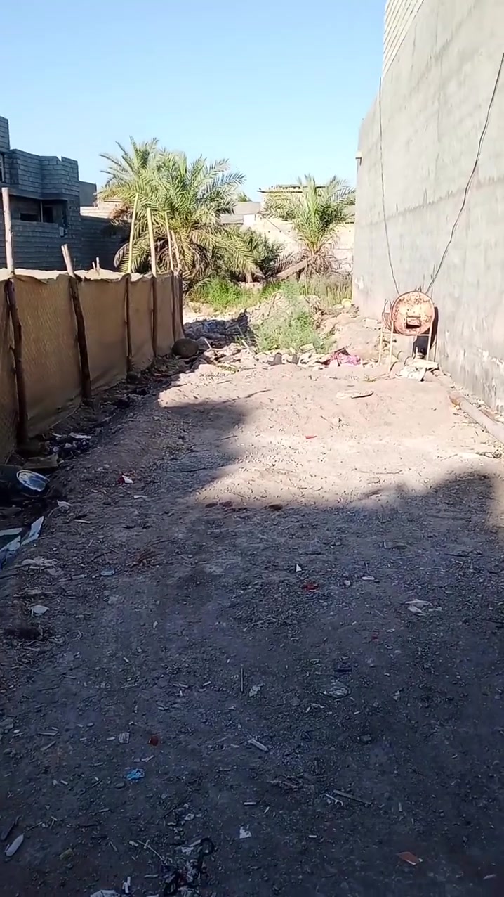 سلام عليكم قطعه 240 متر وقف قادري تقاطع الساده عرب حمود ثاني فرع عن الشارع العام موقع حلو السعر 15 وبها مجال كافه الخدمات اخوكم غانم العزاوي


**إذا كنت صاحب هذا الإعلان وتريد حذفه لأي سبب، رجاءا أرسل رسالة إلى الدعم الفني**