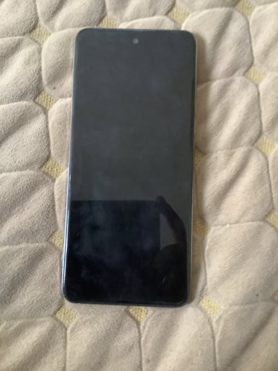 تكنو كومون 18pro ذاكره 128 مامبدل اي شي ولا مفتوح بي برغي نضيف  السعر 150 وبي مجال  للتواصل  بهذا الحساب او عل رقم ***********
