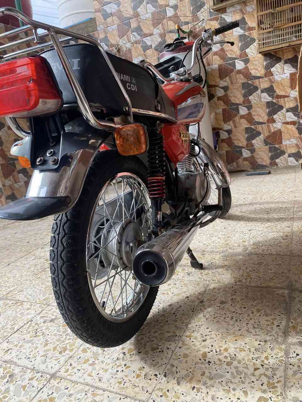 مديل 15 وراق اصولية كامله تعمير كله جديد مكان كوت داموك ٥٥٠ / ‭٠٧٨٧ ٤٦٩ ٤٩٨٩‬
