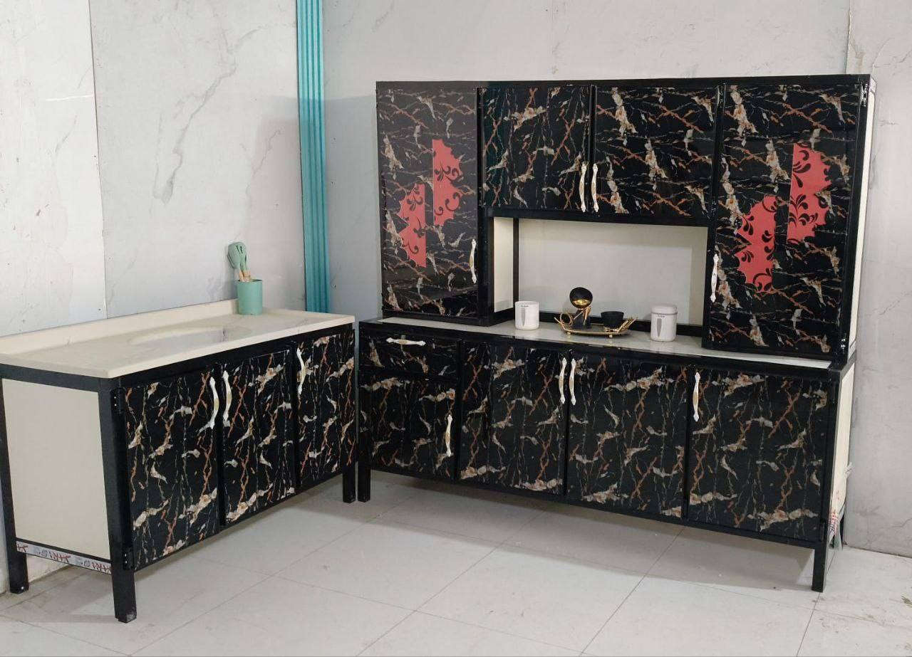 *********** 
ثلاث قطع كاونتر وملحق مترين وسنك مرمر متر و20 سعر 290
