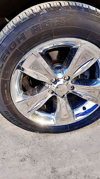 سلام عليكم تخم ويل اس اكس تي
وعليه كفر اكروم جديده كلش للبيع 
او مروس السعر ٥٠٠ وبيهن مجال
***********
