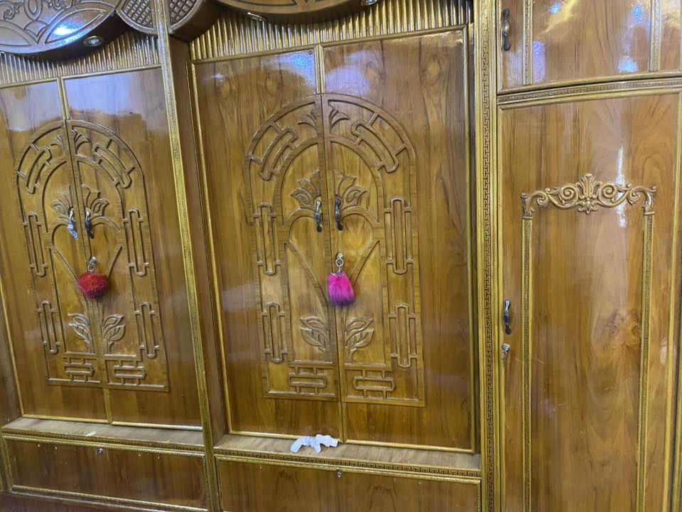 غرفه اخشاب صاج داخل وخارج عراقي  مفصله فصال للاستفسار ع الرقم***********وماسنجر متواجد
