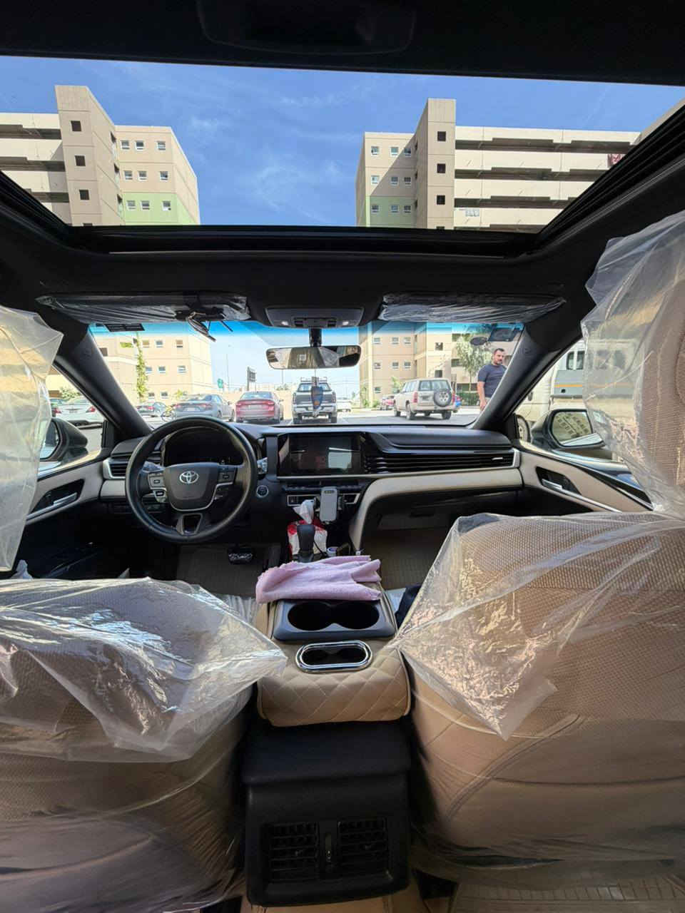 كامري 2025 خليجي هايبرد
فول مواصفات الفئة GLE
السيارة ياباني اصل
 كفالة عامة ماشية 27 حقيقي على وضع الوكالة 
وكالة عبدللطيف جميل 
مرقم بغداد دولي جديد هزة جديدة جاهزة بسمي تحويل مباشر
 متوفر واتساب***********
