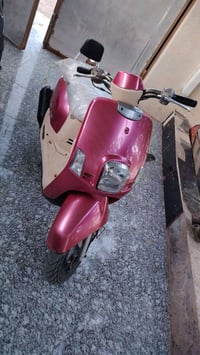 بوليس لبيع 850   وبيه مجال 07767884220