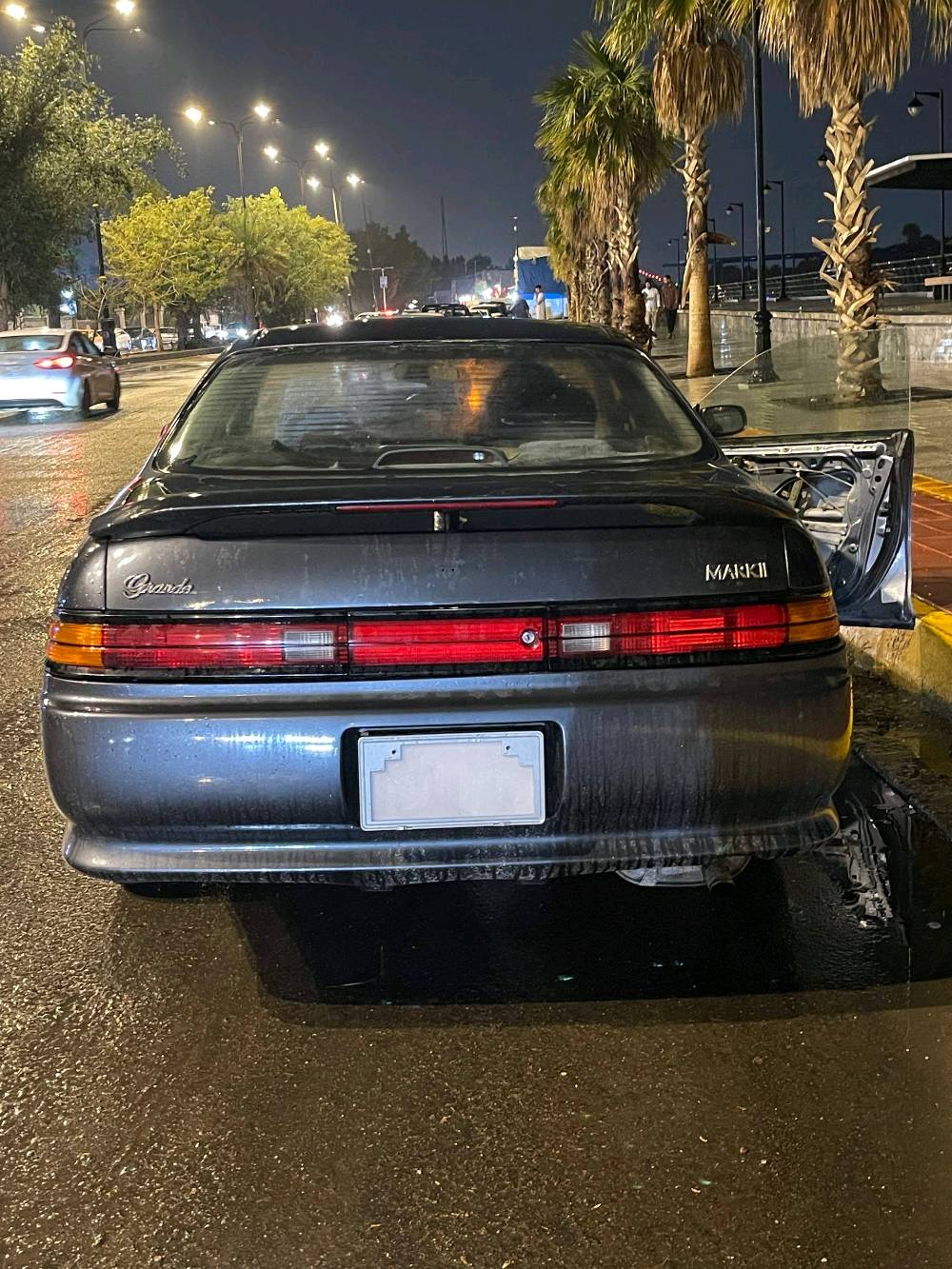 سلام عليكم مارك نفخ بسمي سنويه 2030بسمي مكفولة من الكص ولعيب الشرعي عيزه بس بطاين ولقديمات موجودات  هستوني معمره  اراوس بسياره حتلو بيه حادث  مكاني نجف  ***********