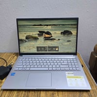 لابتوب مكتبي ASUS Vivobook  جهاز كلش جديد استخدام كم مره اغلب الوقت مض...