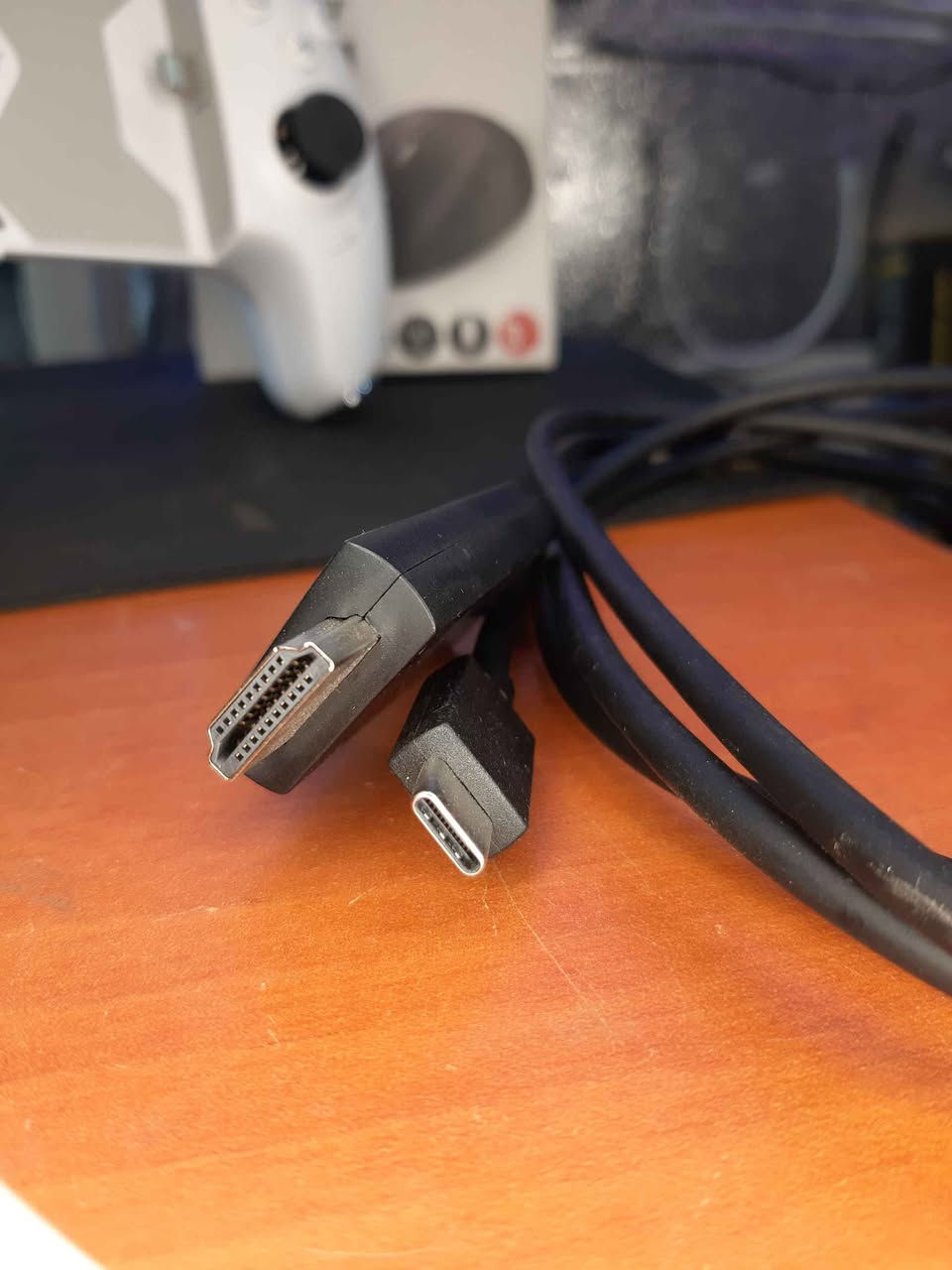 🔥 محول USB-C إلى HDMI بحالة ممتازة 🔥
حوّل شاشة موبايلك أو اللابتوب إلى التلفزيون أو الشاشة الكبيرة بسهولة.
✅ جودة ممتازة ✅ نقل صورة وصوت ✅ سهل الاستخدام ✅ شغال 100%
💰 السعر: 15,000 دينار فقط
📩 تفاصيل اكثر المراسلة على الخاص.:

🔥 ئاداپتەری USB-C بۆ HDMI 🔥
بە ئاسانی مۆبایل یان لاپتۆپەکەت پەیوەست بکە بە تەلەفزیۆن یان شاشەی گەورە.
✅ کوالێتی بەرز ✅ گواستنەوەی وێنە و دەنگ ✅ بەکارهێنانی ئاسان ✅ کاردەکات 100%
💰 نرخ: 15,000 دینار
📩 بۆ کڕین نامە بنێرە. أربيل, العراق


**إذا كنت صاحب هذا الإعلان وتريد حذفه لأي سبب، رجاءا أرسل رسالة إلى الدعم الفني**