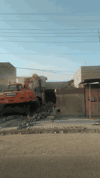 هدم الدور والمنازل والبيوت
 رفع الأنقاض بسرعة وأمان
تجهيز جميع المواد بأفضل الأسعار
 ترميم المباني و تفليش كافة البنايات
📞 للتواصل:***********
