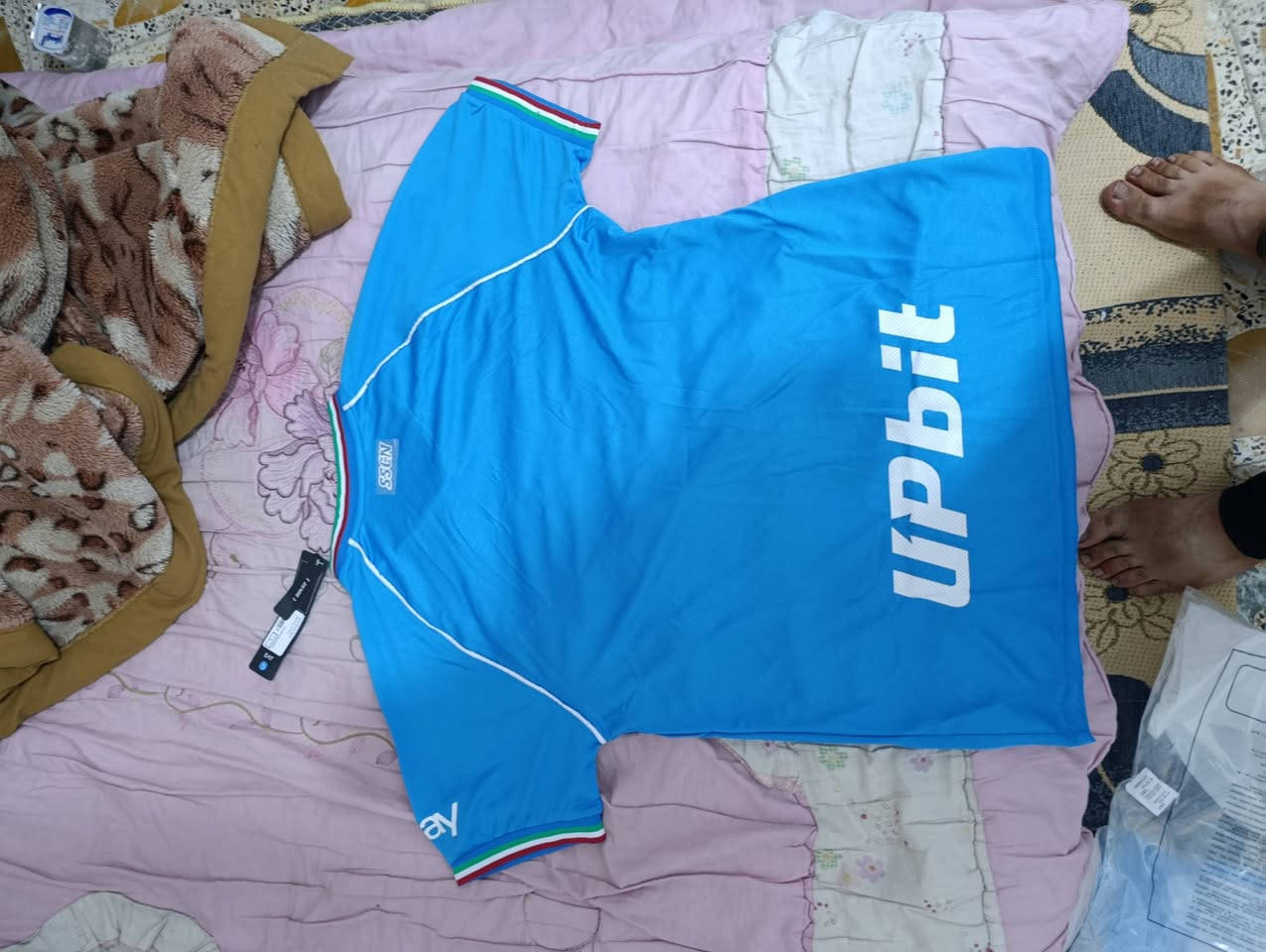 للبيع قميص نادي نابولي EA7 🔥
👕 جديد مع التاغات 📏 المقاس:  L,,,M,,,X,,,,XL2 💙 خامة ممتازة وتصميم أنيق ⚽ مناسب لعشاق نابولي وكرة القدم
💰 السعر: 15,000 دينار عراقي فقط 🚚 التوصيل متوفر داخل النجف 📩 للاستفسار والحجز راسلني خاص.


**إذا كنت صاحب هذا الإعلان وتريد حذفه لأي سبب، رجاءا أرسل رسالة إلى الدعم الفني**