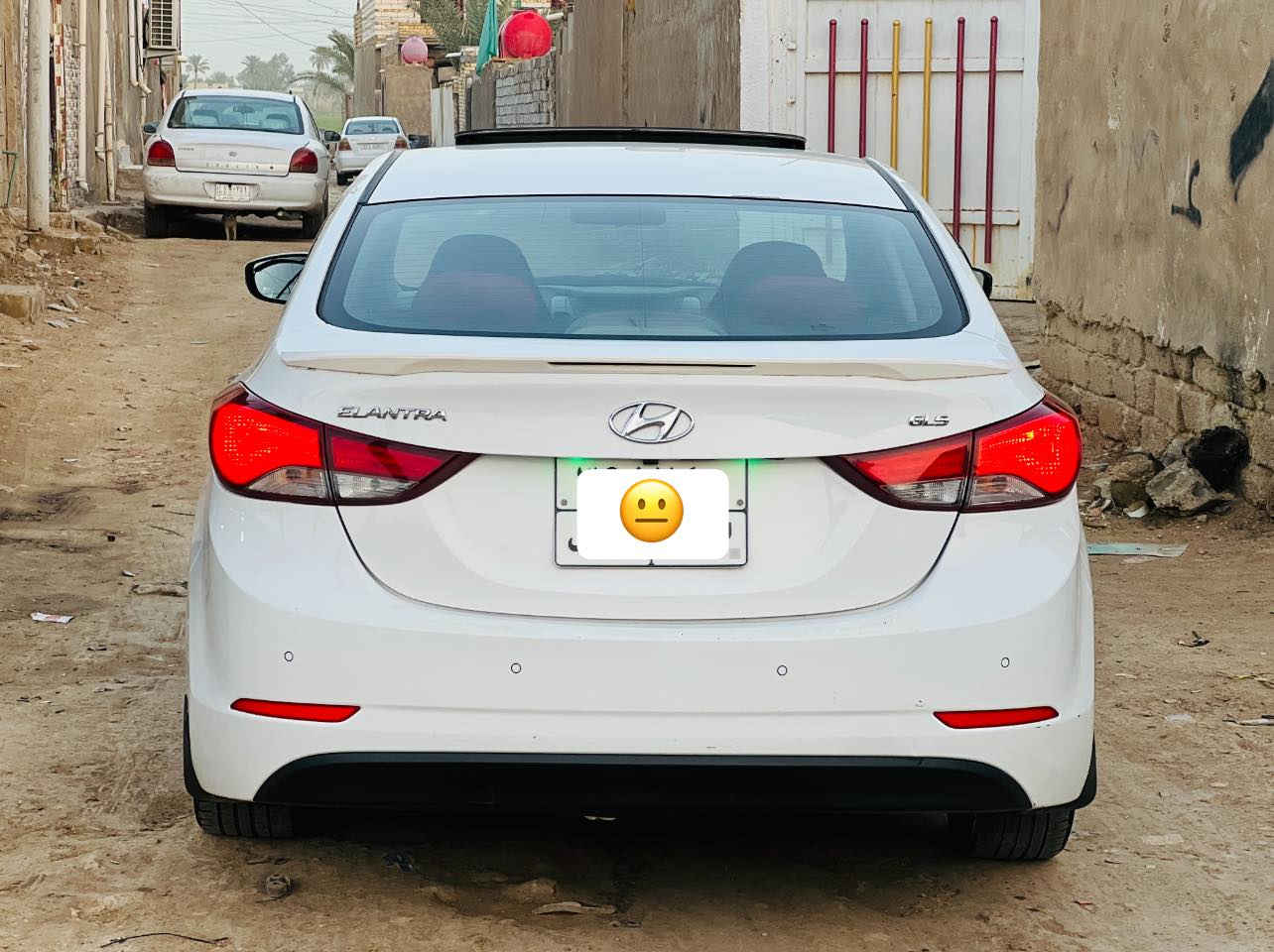 السلام عليكم للبيع النتره 2014  
بيه صبغ بل جاملغ المامي ليمن وبيه بارد موضح بصور فقط 
فول مواصفات 1/1 بصمه جلد مكينه1800 فتحه بيه بعد اهواي مواصفات السياره فول منضومه غاز حداديه تبريد تخم تاير سياره جاهزه من كلشي  رقم اربيل سنويه صاقطه ب120 وبيه مجال مكاني الدوانيه قضاء المهناويه ***********
