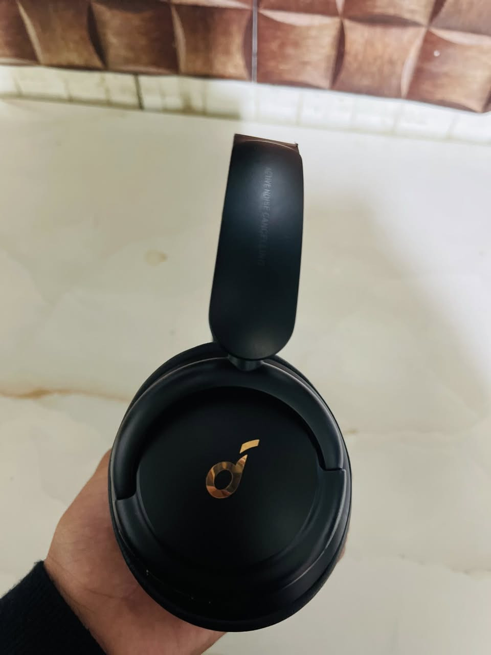 انكر
Soundcore Q30
السعر 30 الف 
يوجد توصيل كافه المحافضات


**إذا كنت صاحب هذا الإعلان وتريد حذفه لأي سبب، رجاءا أرسل رسالة إلى الدعم الفني**