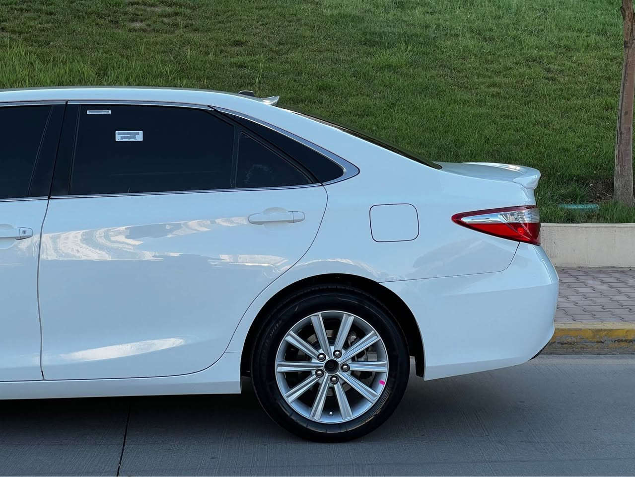 Toyota camry 2017
کامری خلیجی ٢٠١٧
٤ بستۆن
سوکان ڤۆلیۆم
گێڕ ئۆتۆ ماتیک و عادی و سپۆرت
شاشە ئای پاد
سویچ کۆنتڕۆڵ
کامل عەدەسە و لید
سەیارەکە زۆر پاکە و ماڵی دۆستە 
سەنەوی و ڕەقەم و ژینگە هەموو ی تازەیە بە ناوی خۆمەوە
لە دەعامی بۆ دەعامە بە شەرت
گێڕ و مەکینە و تەقە و ڕەقە پێش و دوا چرکەی نیە
تەبرید سارد و گەرم بە شەرت
چوار تایە و ویلی لۆک
کامل سێرڤس کراوە 
تەکسی دوبەی بوە 
کامل بۆیاخ کراوە لەسەر ساغی
نرخ : 118$ مەجال
***********
*********** السليمانية, العراق
