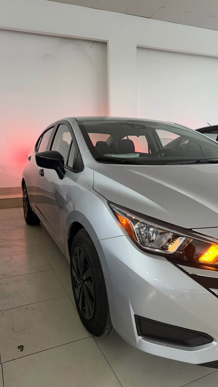 نيسان فيرسا.S 2024
سياره بيدون دعم و صبغ سياره كلين
ماشيه 14 الف 
سياره جديده
رادار خلفي و امامي 
رادار شارع خطاط
ره قم تلفون وتساپ (***********)📞 زاخو, دهوك
