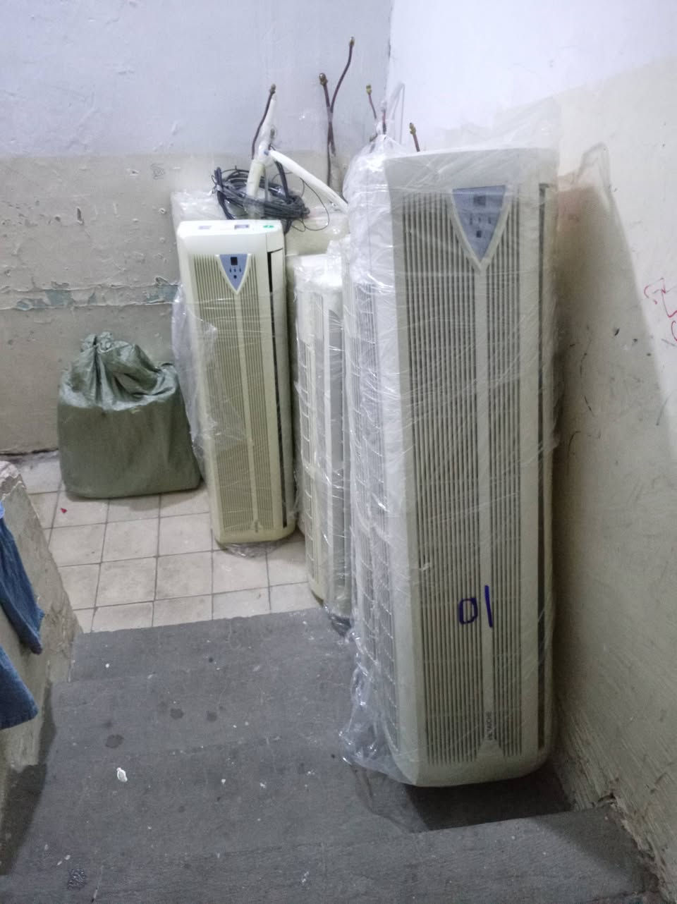 السلام عليكم متوفر سبالت ٢ طن جنرال الأصلي
هياتشي وشراك شرط الضمان والتبريد غاز مقفول كامل ملحقاتهن سعر السبلت ٣٧٥ وبي مجال قلليل مكاني بغداد حسينية المعامل


**إذا كنت صاحب هذا الإعلان وتريد حذفه لأي سبب، رجاءا أرسل رسالة إلى الدعم الفني**