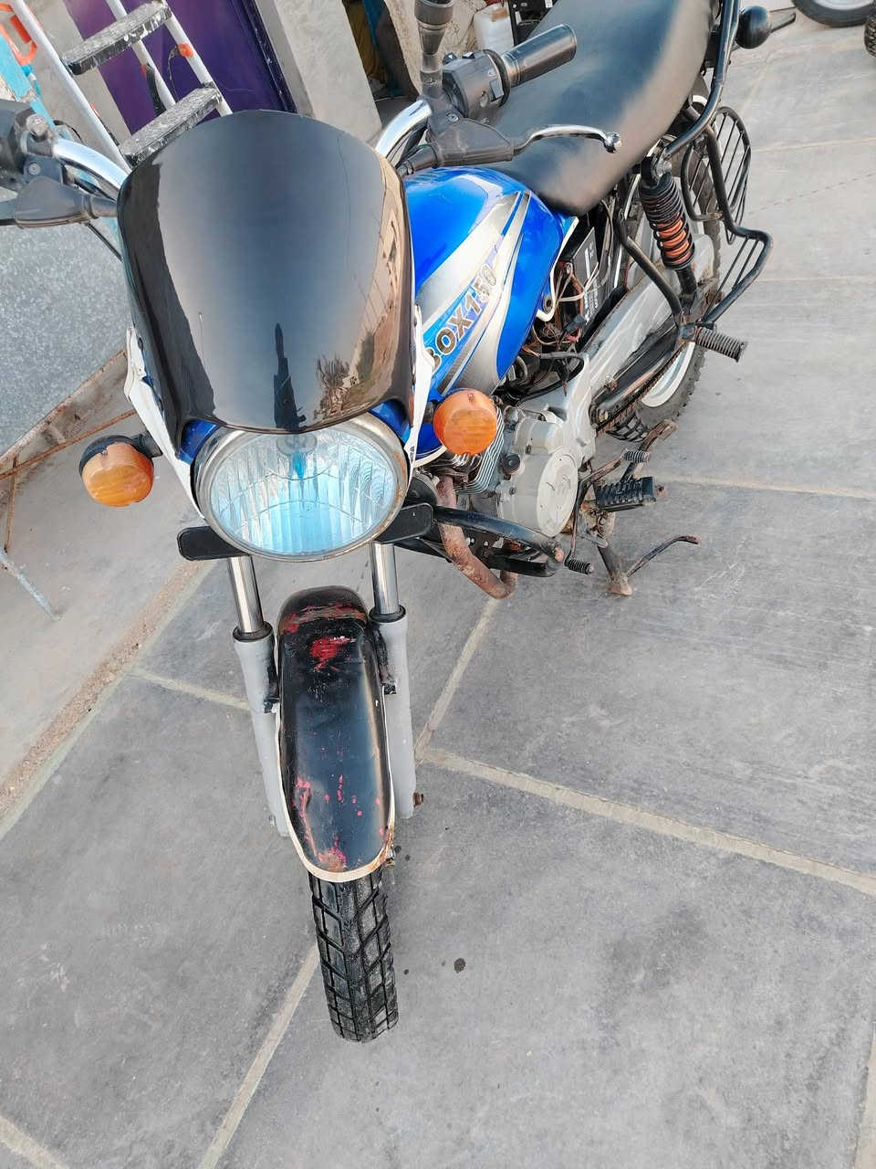 السلام عليكم دراجة بوكسر ٢٠١٩ للبيع السعر ٥٥٠ وبيها مجال مكاني الصويرة للاستفسار ***********
