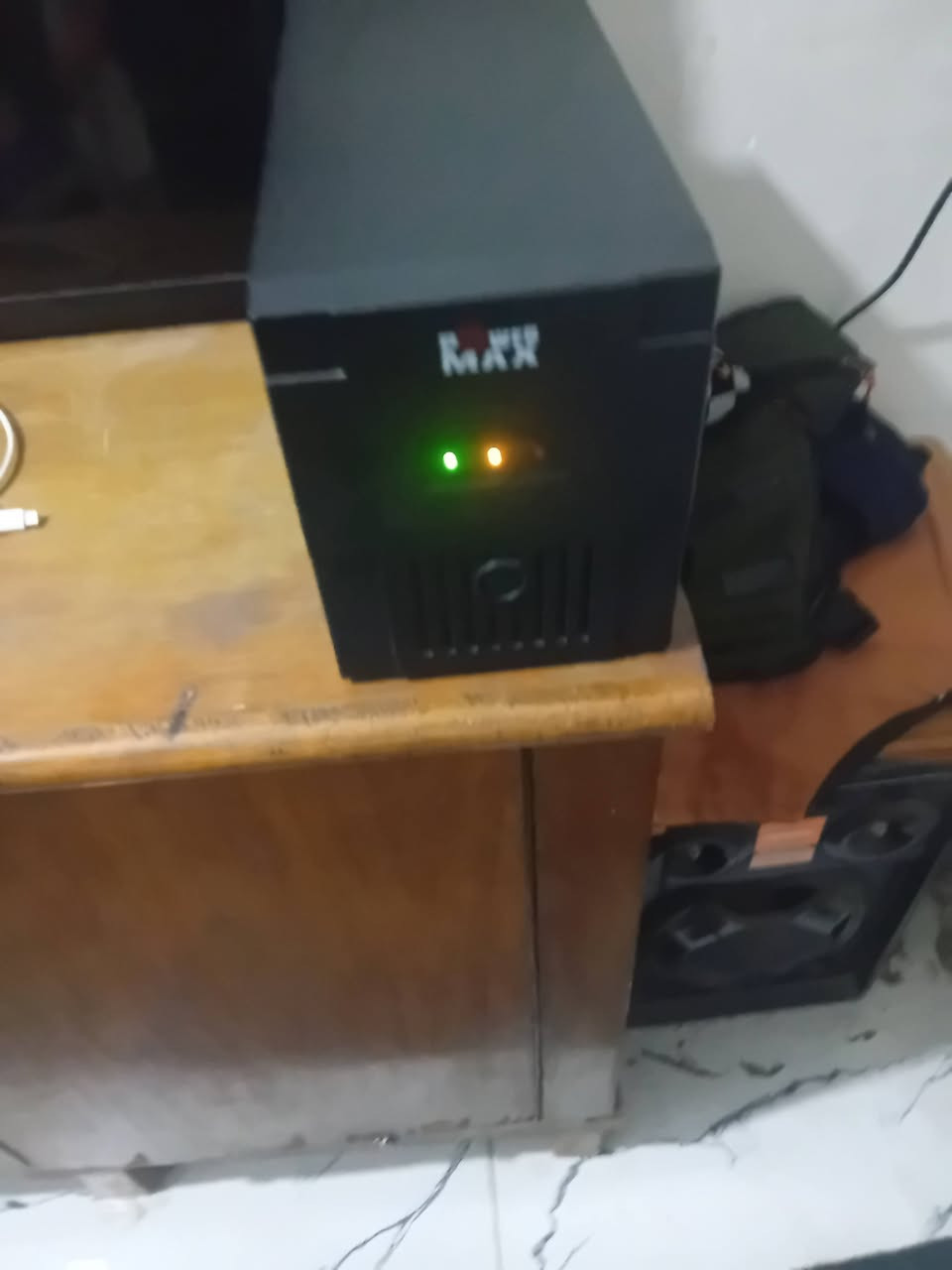 السلام عليكم
بلي 5 سلم اوروبي بلي اخو الجديد شخط مابي ولا مستعمل هواي لان دوم بلشغل 
يوبي اس 
فيفا ٢٥ عربي
قاعده بلي بيها نشره
ذاكره 1 تيرا وبي العاب خفيفه داخل البلي يعني بدون حساب رايده ب 825 بي مجال بسيط مكاني بغداد اخوان الله شاهد جهاز جديد 
***********
