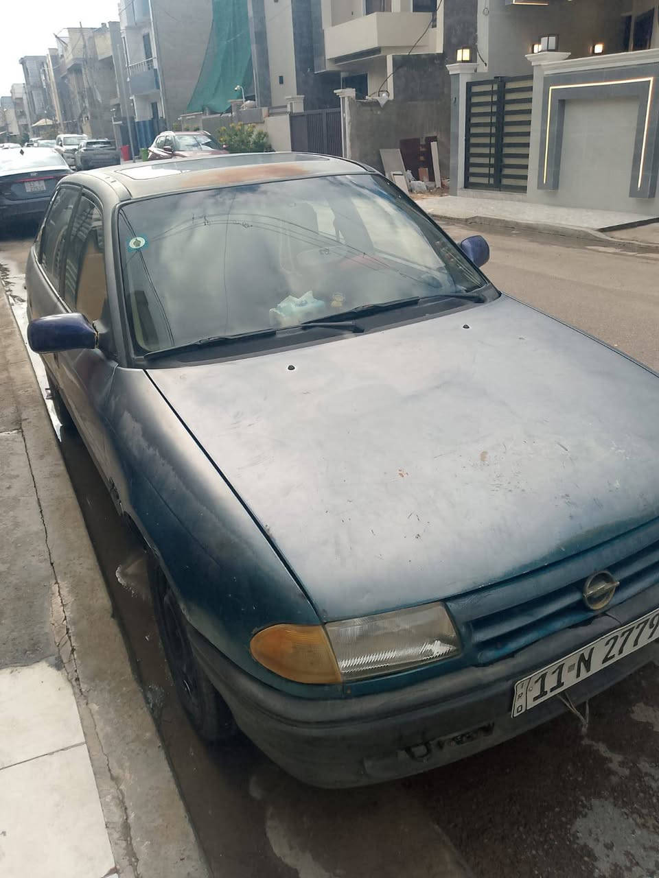 السلام عليكم اوبل استرا للبيع سيارة ابلادية رقم وهزة جديد انكليزي رقم بغداد العنوان بغداد حي الجهاد مجمع النسيم رقم تلفون ***********
