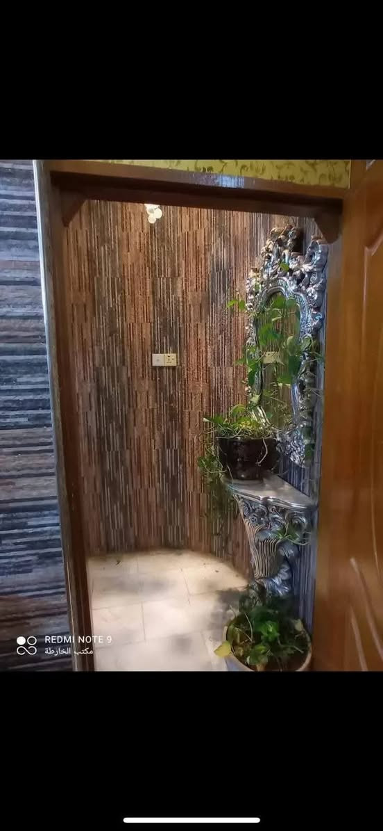 #دارلـلإيــــجار   
مـكـــانه   الحــله حــي الصحه 
غــــرف عـــدد 2 صـــــالــــــة و هـــــــــــول ومـطبخ  2  ومـــن  وصـحـيات 
امـــسـاحــــــه.  230
اخـــوان بــــدون احـــراج تــجــي تــشـــوف البـــيـت فــلوســـك ويـــاك مــــع مـستمسكاتك مــع اجـّــور الــمكتـب غــــير ملـزمـــين بـالانتـــــظار

#اشعندك  #دار الـلإيــجـار
$#دزه...#عــلـى....#وتــسـاب...#مـعه...#ادق   ..#تــفـصـل ...#والــصـوار...
.👇.داخـــل 👇، الـــحـــله، 👇، فــقـٓـط...، 👇
👈عـــقــارك بـــس يــمــــــنه. يـــتـجـــار .

(..عـموله..مـكـتب.كامل..مـال..شـهـر...ايـجـار...)

 #للإستفسار عـلـــى #الــواتـــسـاب(.. فـــقــــط..)👇👇

https://Wa.me/+9647831008706 

🌹مــكتــــب عــلـــي التــمـيـمـــي
#لــــلاســــــتـفـسار رقــــــــم الــــــهاتـف 

***********
