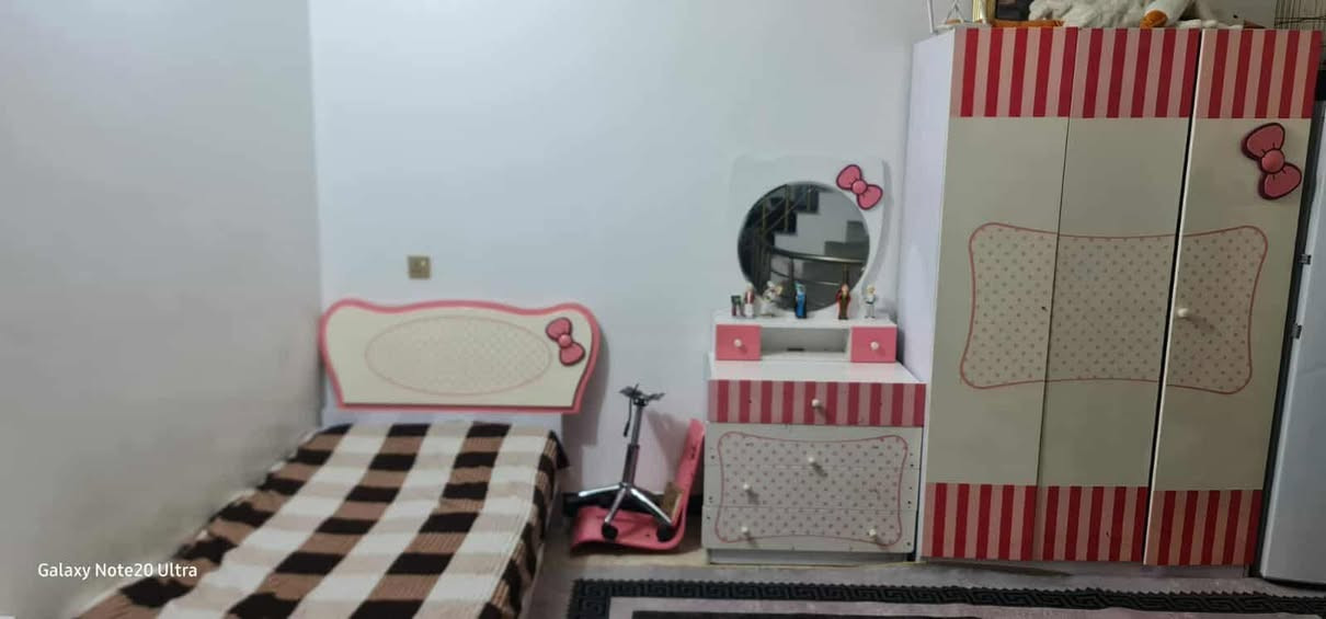 للبيع غرفه بناتيه كلش نضيف مابيه اي ضرر مكان الامين الي يشتري خاص


**إذا كنت صاحب هذا الإعلان وتريد حذفه لأي سبب، رجاءا أرسل رسالة إلى الدعم الفني**