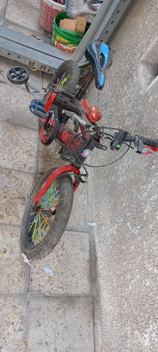 بايسكل حجم 16 للبيع ب40
***********
