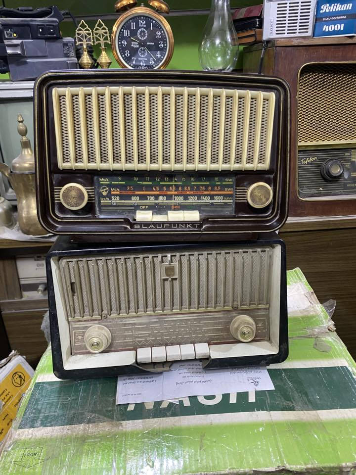 مجموعة مسجلات قديمة للبيع ***********
