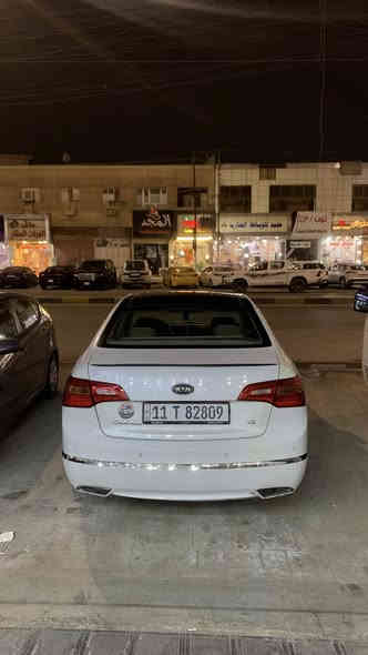 السلام عليكم كادنزا 2011خليجيvip
محرك v6-3500
رقم بغداد انكليزي جديد تحويل ثاني يوم باسمي

فول موصفات عدا بصمه
بانورما
مري شفط
ترحيب
برده خلفيه
تبريد قطعتين
حساسات خلفيه وكامره خلفيه
كشنات جلد و اماميه تحكم كهرباء
تدفئه ستيرن 
تحكمات ستيرن جهتين
سستم صوت
اناره محيطه بلاديه

بيه شاشه اندرويد ب200$
عدسات زنون ب250$ضمان سنتين
ارضيه كله مغلفه جلد 

ميكنه ب23ورقه شادهه قبل 5اشهرر لوك انساهه عمر
دهن ادنول كله يم مركز الثقه الحسام
تبريد ثلج ثلج 
صدره بدلته قبل4اشهر عربانه خلفيه و اماميه 
راديتر جديده 3سروات ودبل مروحه ومي زيني من الحسام انسهه بصيف حماوه
تخم تاير جديد جواهه

بيه 3قطع وبدي بي تلحيضات بسيطه يحتاجله صبغه حزام 
ترجع عروسه

سعر ب92ورقه  وبي مجال قليل 
بدون قسط ولا مقدمه❌
ما اكطع سعر بالتلفون تجي تشوف وتكلب بالعافيه وبالخدمه سونار عندي مسوي قبل فتره

مكانه بغداد الدوره او السيديه
***********
