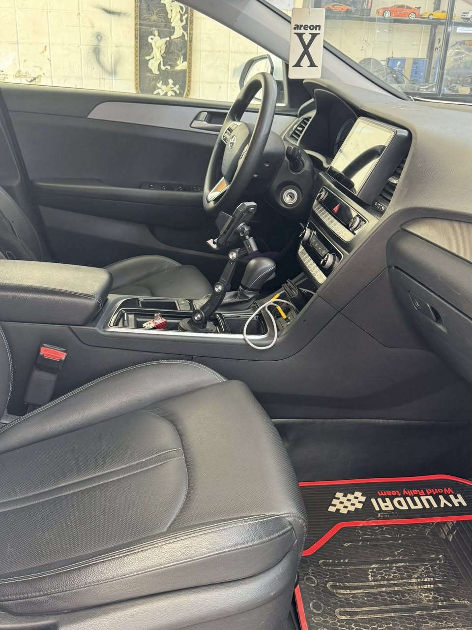 سلام عليكم 
23/وارد كوري/غاز فقط
رقم واسط
صبغ جاملغ وبنيد وشويه بلهلال الخلفي
مكانهه واسط/ مركز المدينه
***********
السعر160$
