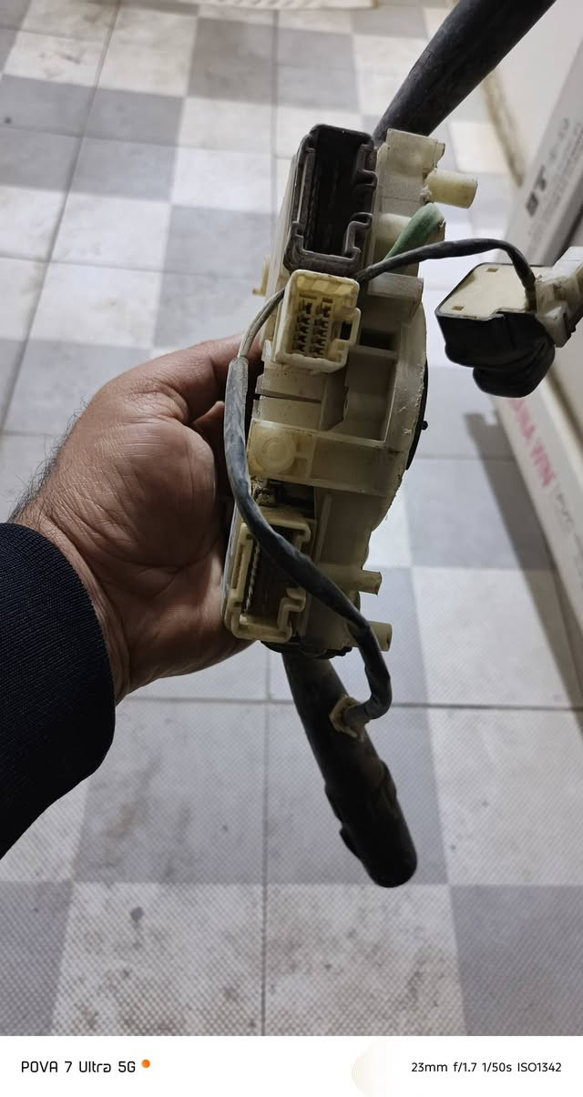 للبيع قيم واخذ ***********
