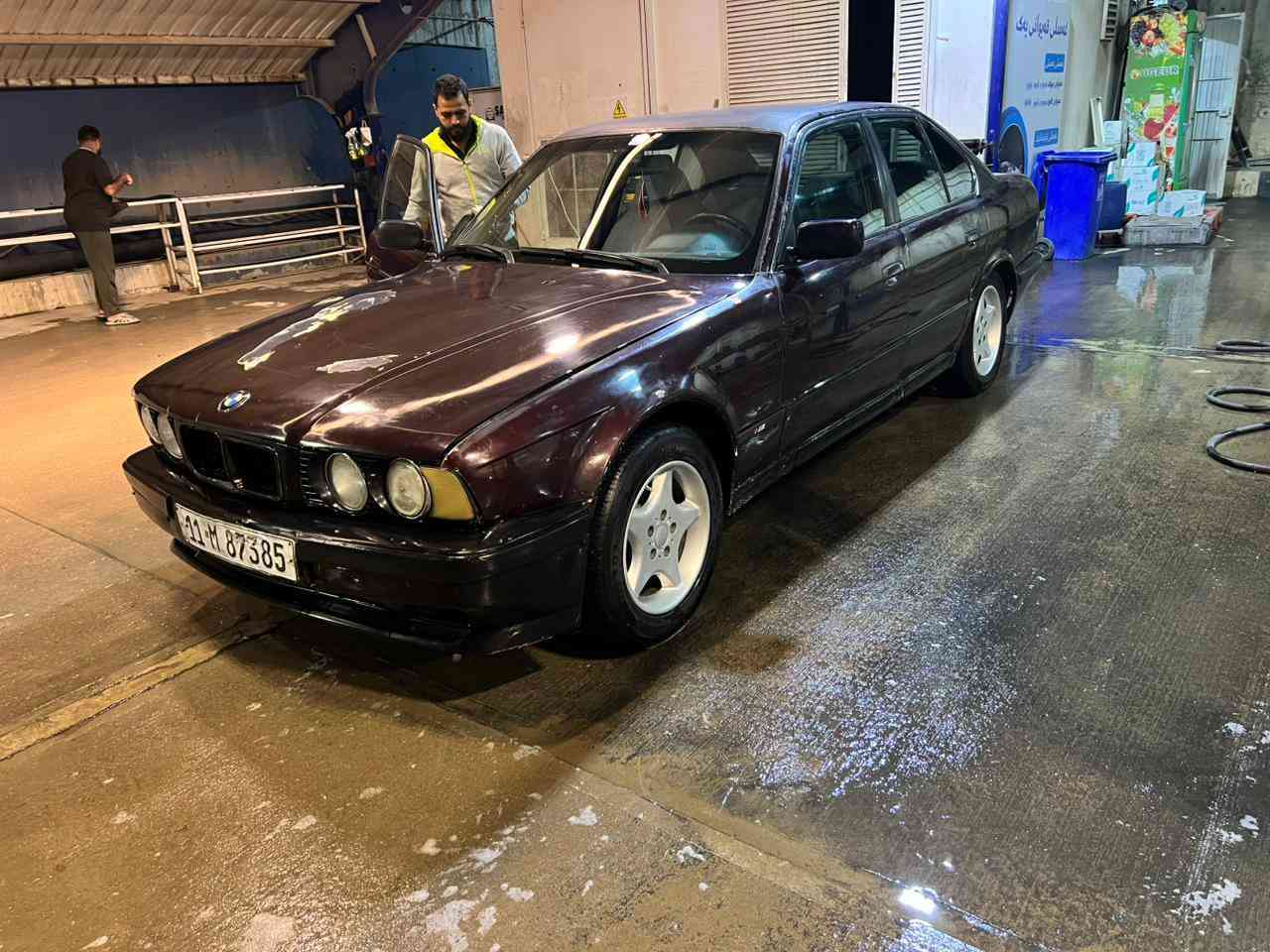 السلام عليكم بي ام دبليو موديل 92 مكينه 520 جير عادي مسكر مكانها بغداد الدوره سعر 35ل
***********
