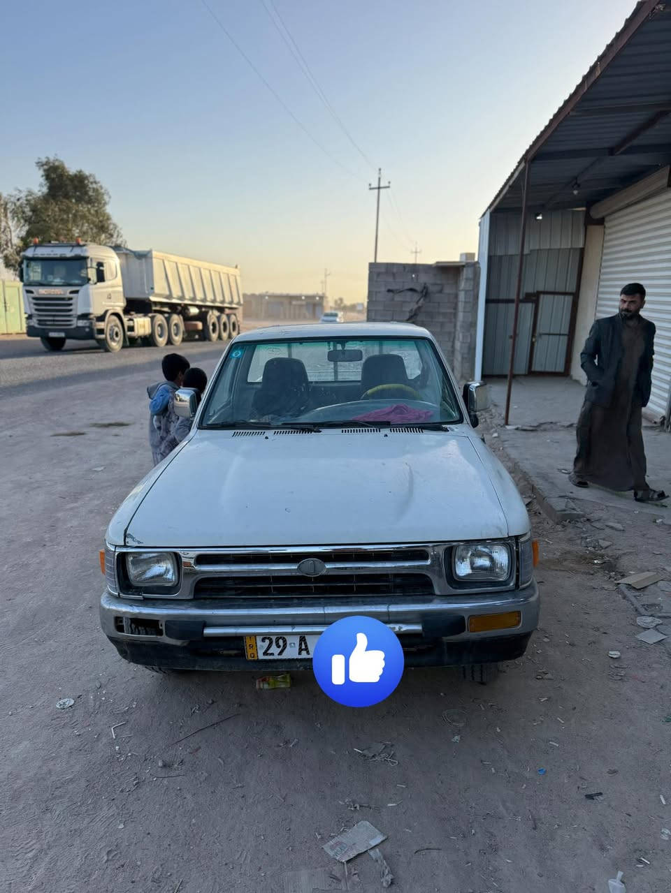 السلام عليكم سيارة بيكم موديل 1989سعر 70وبيه مجال رقم دولي مميز سياره بسمي تحويل ثاني يوم المكان البصره الزبير 
***********
