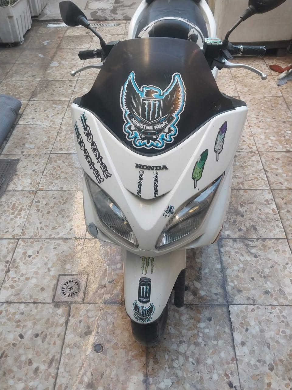 فورزه 08 نضافه ٧٥ من ١٠٠ مكينه ممفتوحه وبلاديه سعر ٨٥٠  وبيها مجال للطيبين  ***********
