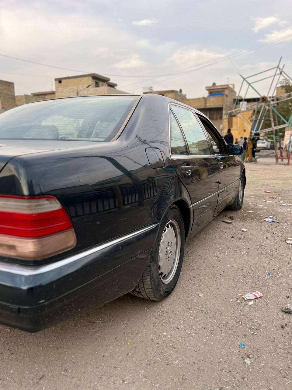 سلام عليكم  مارسدس شبح مديل  96  سياره فول  كفاله عامه مصبوغه عام للجماليه تبريد وي سويج  سياره خير من الله    تواصل  وستفسار  عله رقم  ***********   ما متواجد خاص تصال فقط
