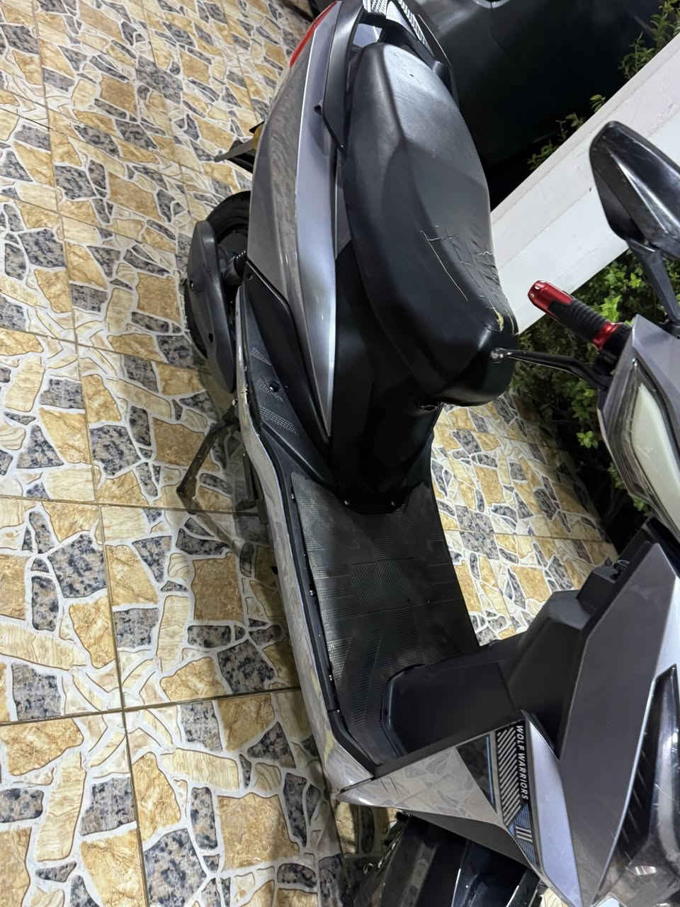 وطور شحن الاخوين موديل 23 للبيع 550 وبي مجال بطاريات وملف وعقل كله جديد / مكان رمادي كورنيش تأميم /رقم:***********
