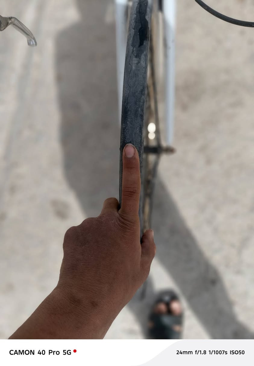 باسكل للبيع نضافه 90 راياضي اي نقص مابي المكان ديالى بعقوبة بهرز السعر 50بي مجال للطيبين تعال خاص وتدلل او رقم ***********
