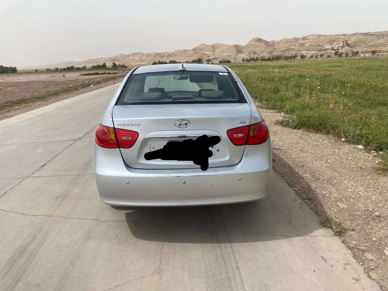 ئاڤانه تى مؤديل ٢٠٠٨ گيرو مةكينة بةشةره ت تةقةو ره قة بةشةره ت تةبريد ساردو گةرمة بةشةره ت چوار تاى لوك لةژيريتى مؤصفات دوو هةزارو نؤية كوشن جلدو ئيتره مسجل بلوتوزه تةبريد لةمسة سؤكان ڤوليؤم سقفةى وه ك شووشة لاشةى وه ك شووشة ١٠٥هةزار روية سفره 
سعره ى ٤٥گةلا 
*********** كيفري, ديالى
