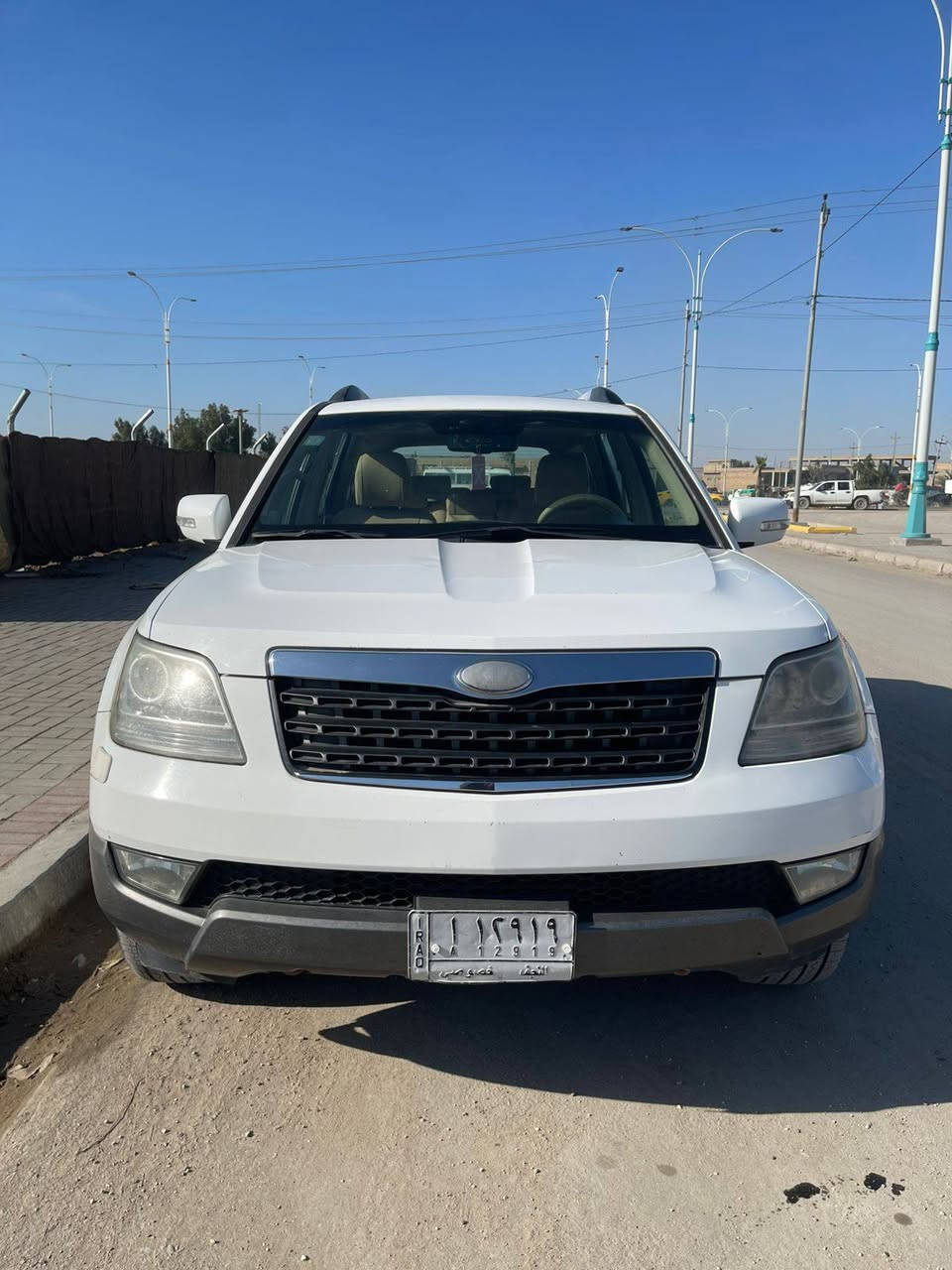 السلام عليكم
كيا موهافي خليجي
موديل 2014
 المواصفات  فول ١/١
ماشيه ٢٣٥ الف 
السيارة مكفوله من الصبغ والبارد 
  الحدادية جيدة جدا تخم تاير جديد السيارة نظيفة جدا 
المواصفات 
فتحة سقف 
كامرة خلفية 
حساسات خلفيه
كشن سائق والصدر كهرباء 
السيارة بصمه 
السيارة رقم نجف  
السعر١٥٥ بيها مجال 
بأسمي تحويل مباشر
رقم *********** مكاني المثنى -سماوه موجود بأي وقت اي سوأل اني بالخدمة
