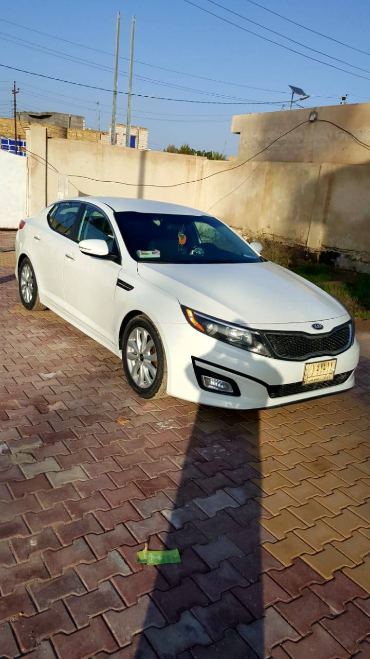 السلام عليكم /اوبتيما وارد امريكي 15 ضربتهه ابامريكا جاملغ وبنيد وبالعراق دحجة مال ستوته بالمدگر الخلفي الأيمن /قبل يوم شادلهه تخم تابر هيلو /وباتري جديد /وقبل شهر امسويلهه صيانه كامله تنظيف النوزلات وتبديل ابلاكات تخم اصلي السيارة حداديتهه شرط ميه بالميه تبريدهه ثلج تدفئة /مكاني الناصرية /سيارة استوردتهه ابسنتهه من امريكا گبل يعني استخدام شخصي السعر /127 وبهه مجال ان شاء الله /السيارة نظيفة ابشكل /*********** /شرط ما ضارب بيهه اي ايرباك
