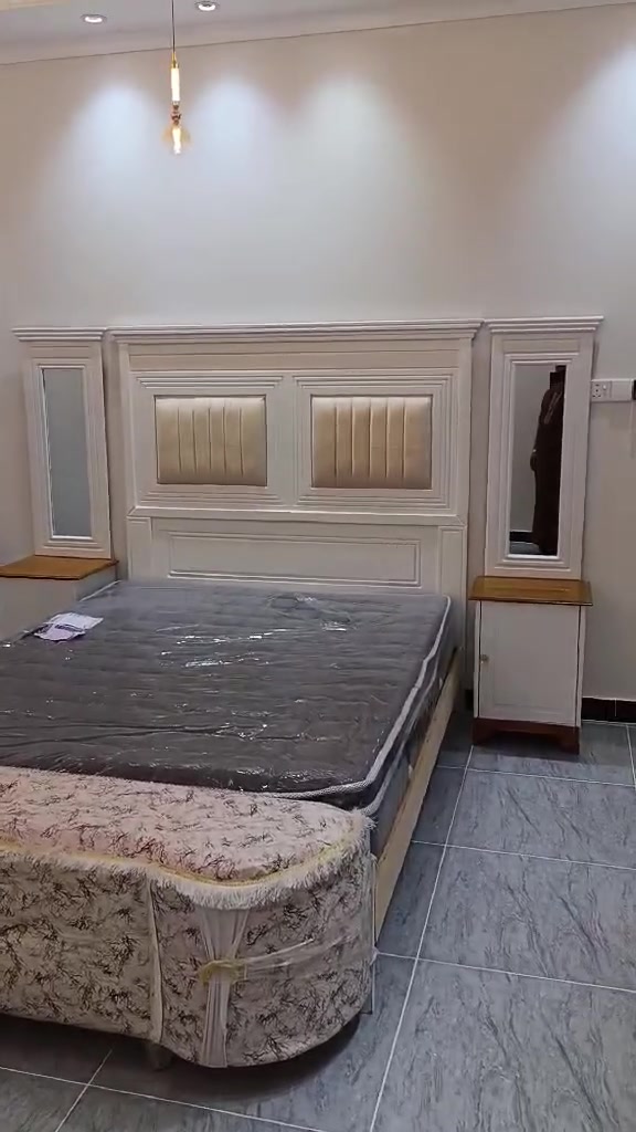 السلام عليكم
تتوفر غرفه للبيع جديده غير مستعمله بسعر مليون و ١٥٠ وبيه مجال. بدون دوشك الجربايه العنوان جغيفي الثانيه مجمع المعموري
***********
