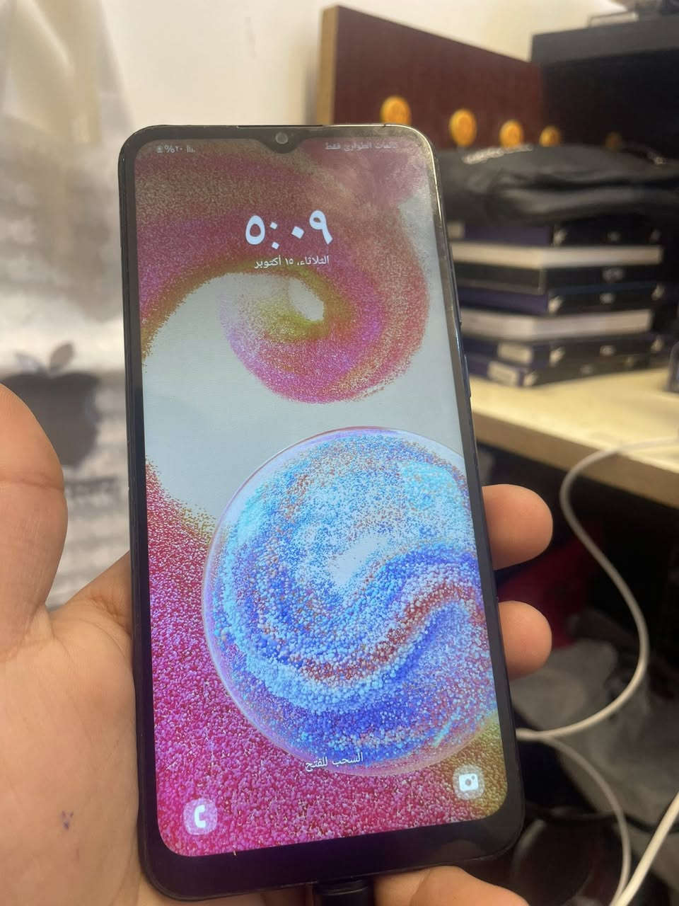 للبيع سعر ٥٠ 
***********
