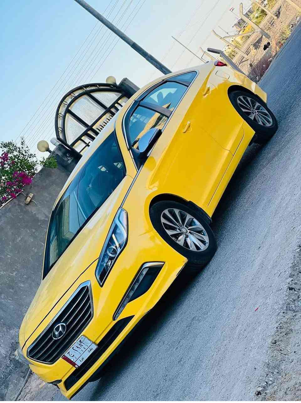 سوناتا 2015 محرك 1600 تيربو حادثا جاملغ فقط الباقي ليبل واحد وبيها طخه بخشم البنيد سعرها 102 مكانها بغداد كمب ساره
***********
