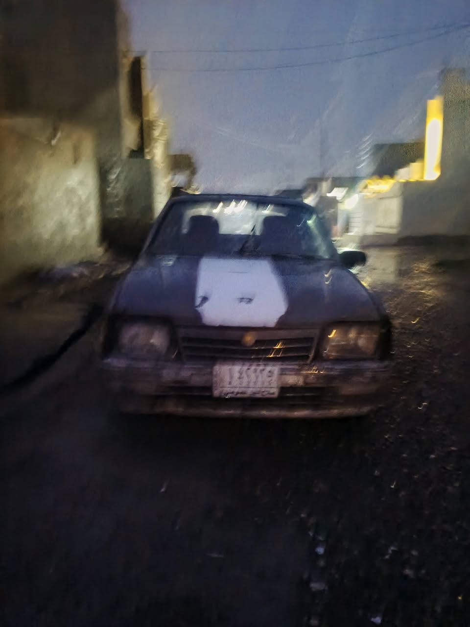 اسلام عليكم لبيع سياره وبل سكونا 
موديل 1988 محرك جديد گير جديد سنويه 2028جديده گهربائات يرادلهه ترتيب تايرات نضاف تحويل شرط السعر 16ورقه وبيهه مجال لاستفرار ***********
