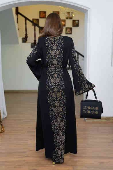 اجمل العبايات الاماراتية 🌟
💕مستمرين بأجمل الموديلات 💕
توصيل مجاني 🚕

جميع القياسات متوفرة ✨
ملاحظة مهمة / اي قطعة تطلبيها اذا وصلت مو نفسها الي بالصورة من حقك ترفضيها👍

يوجد خدمة توصيل لجميع
 مناطق بغداد والمحافظات🇮🇶

الدفع بعد القياس والتجربة وليس قبل 💐
للحجز والاستفسار مراسلة الصفحة 📩
او الاتصال على الهاتف 
*********** واتساب
